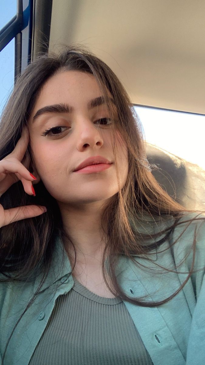 Cute-Urban-Girl-DP