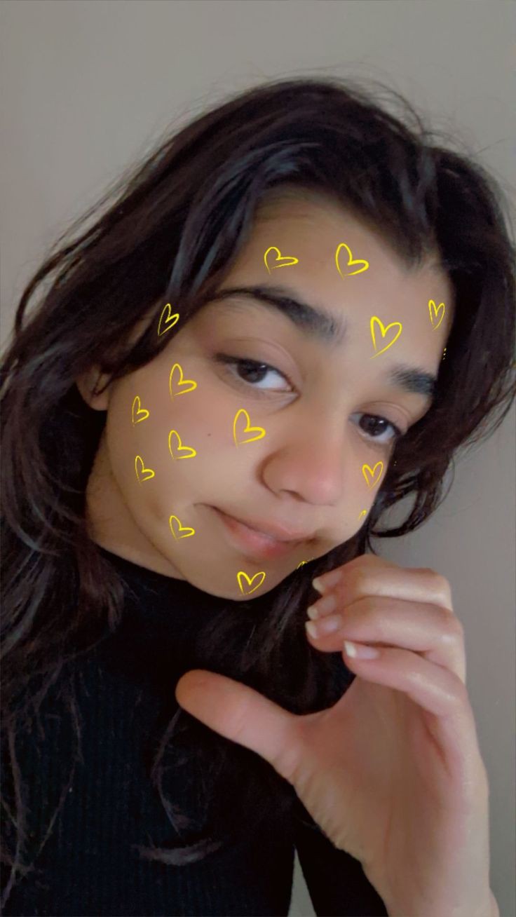 black-hide-face-girl-pic