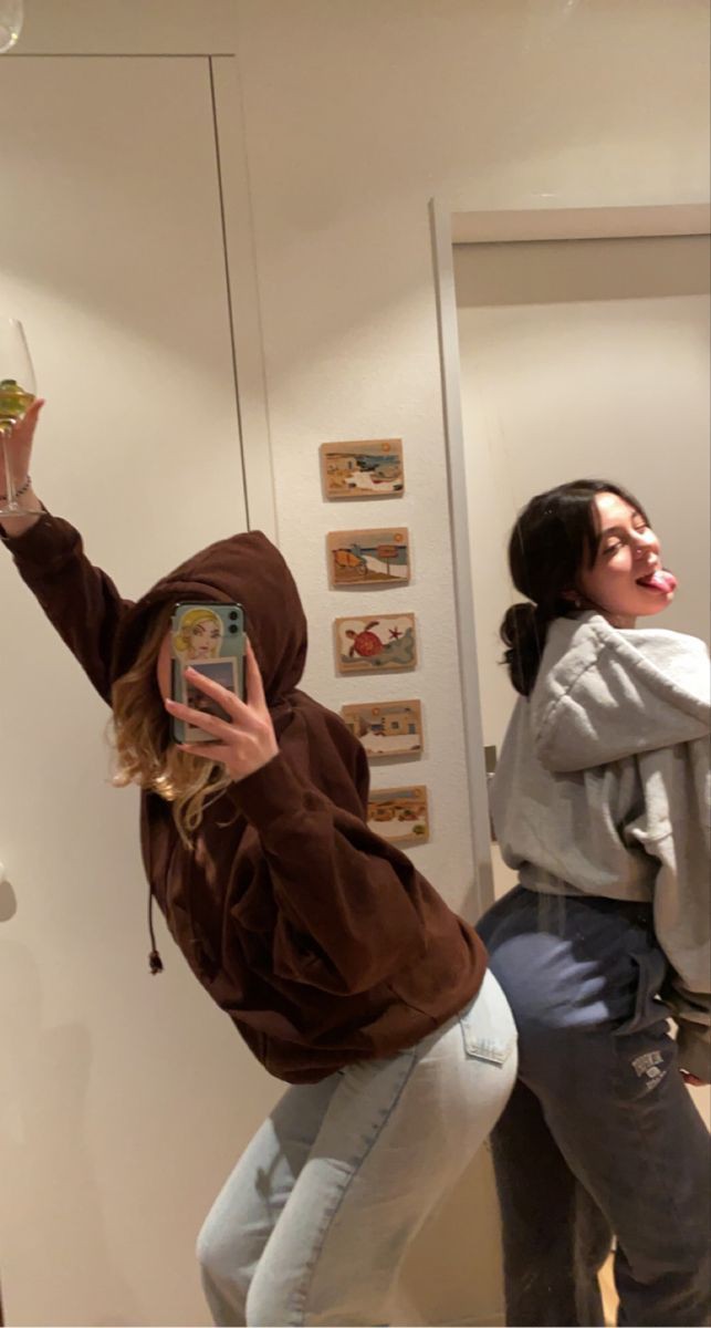 couple-bestie-dp