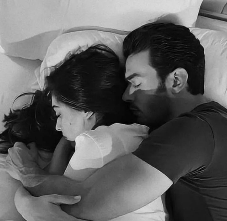 couple-dp-anime-boy-and-girl