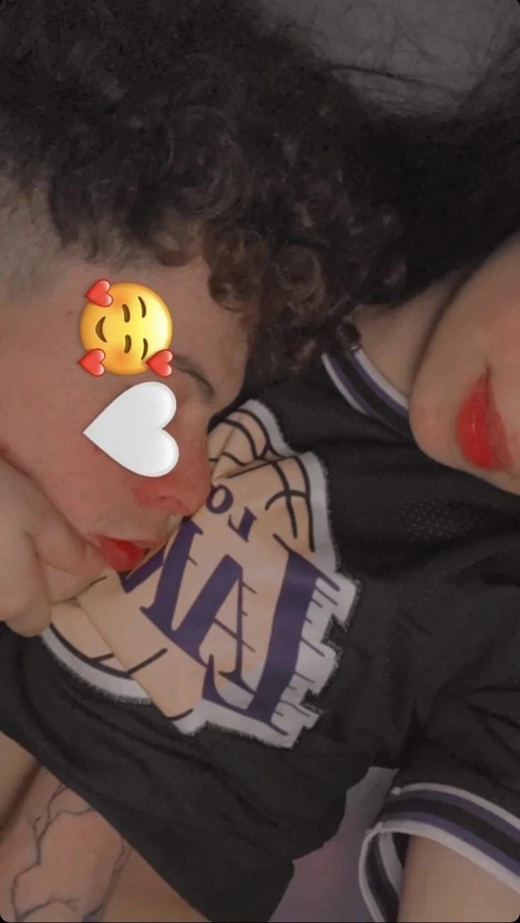 cute-couple-dp-for-instagram-black