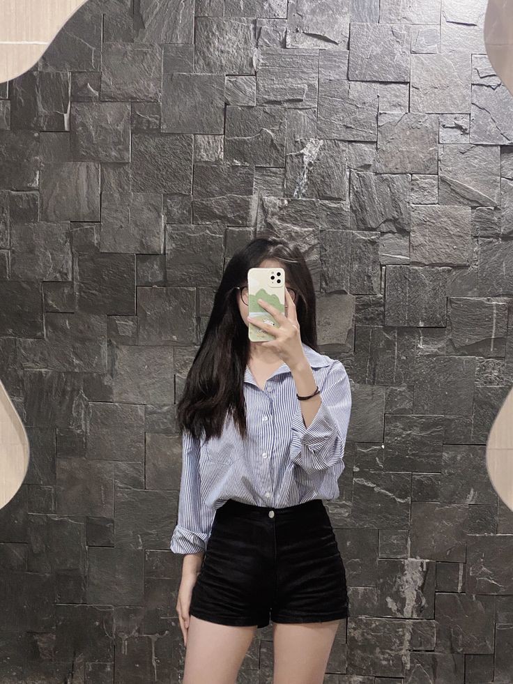 cute-instagram-dp-for-girls-stylish