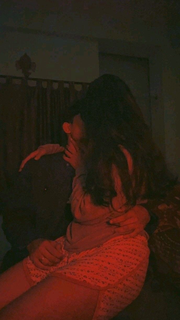 dpz-pinterest-cool-couple-instagram-cute-couple-dp