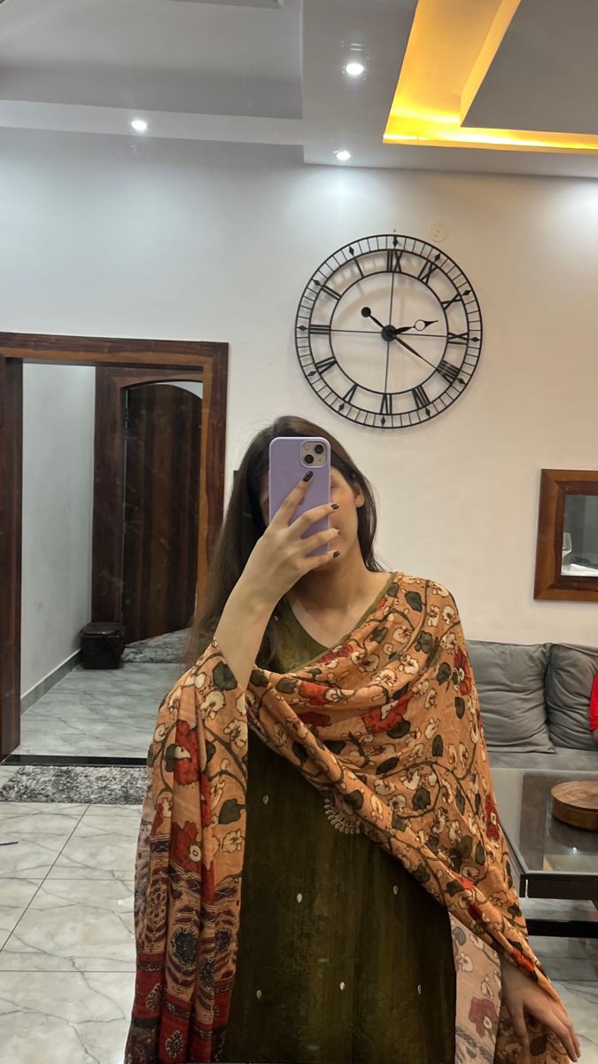 hidden-face-dp-for-girls