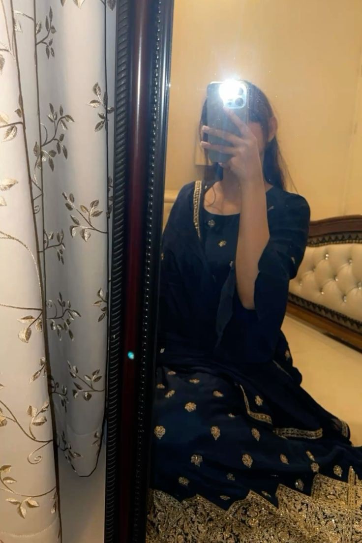 hidden-face-girls-dpz