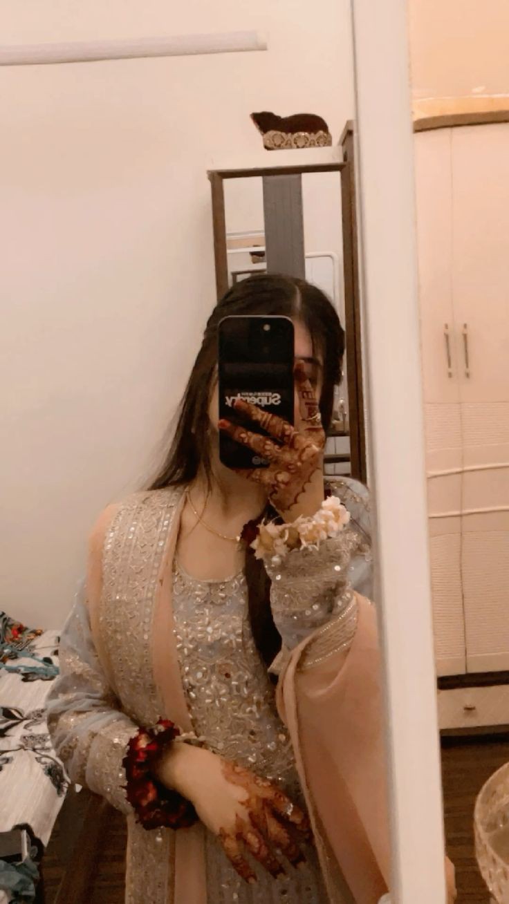 hidden-face-stylish-dp-for-girls