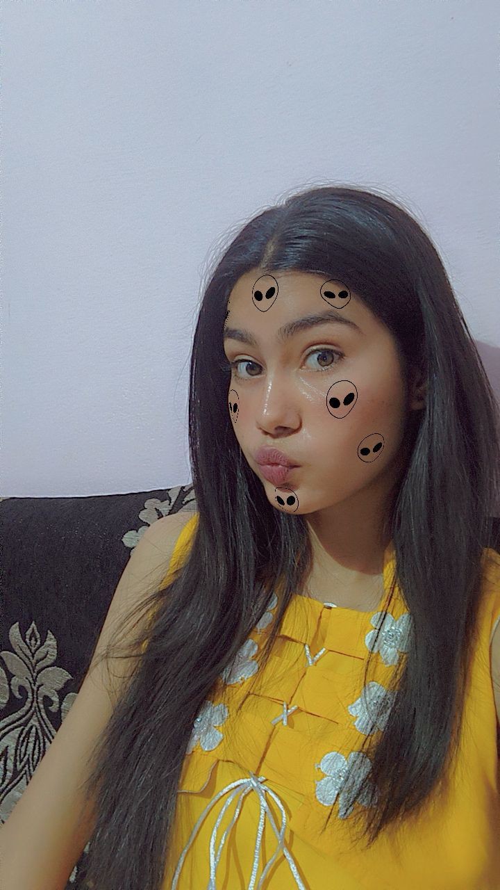 hide-face-girl-pic-beautiful