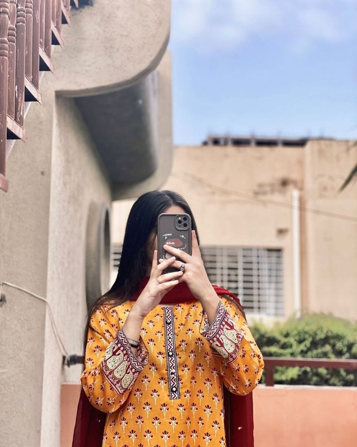 mystery-girl-dp-for-social-media