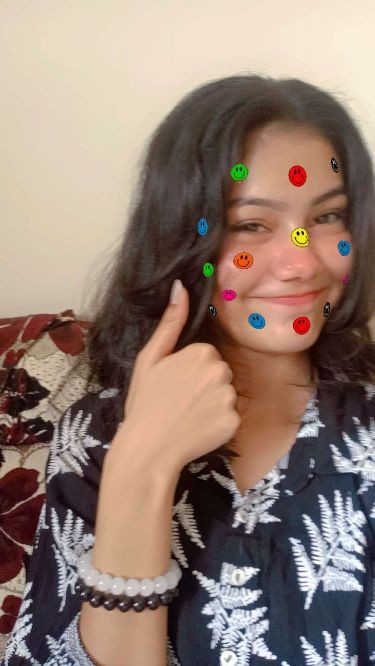 real-simple-girl-image-in-saree