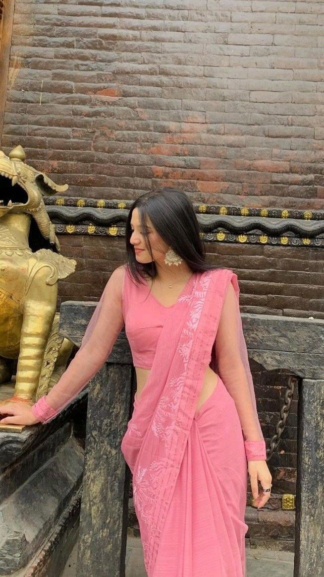 saree-girl-dp-pic-download
