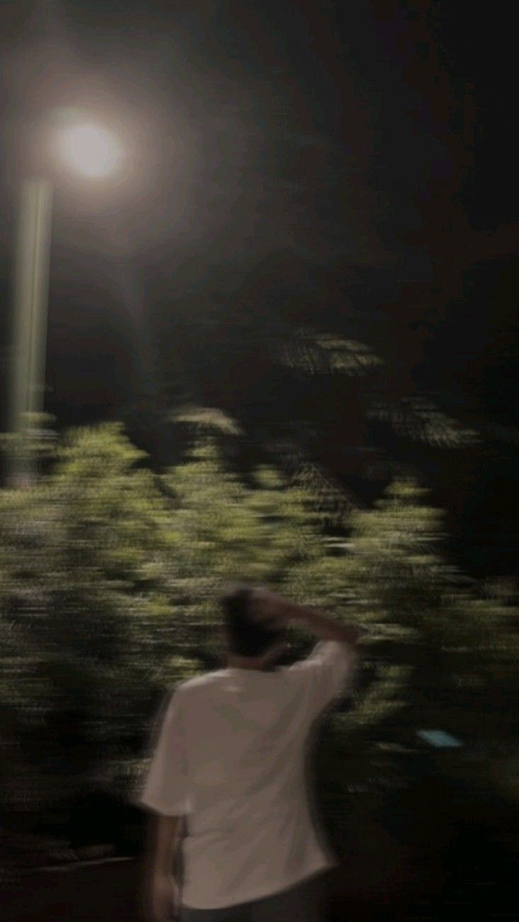 aesthetic-dp-anime-girl-for-instagram