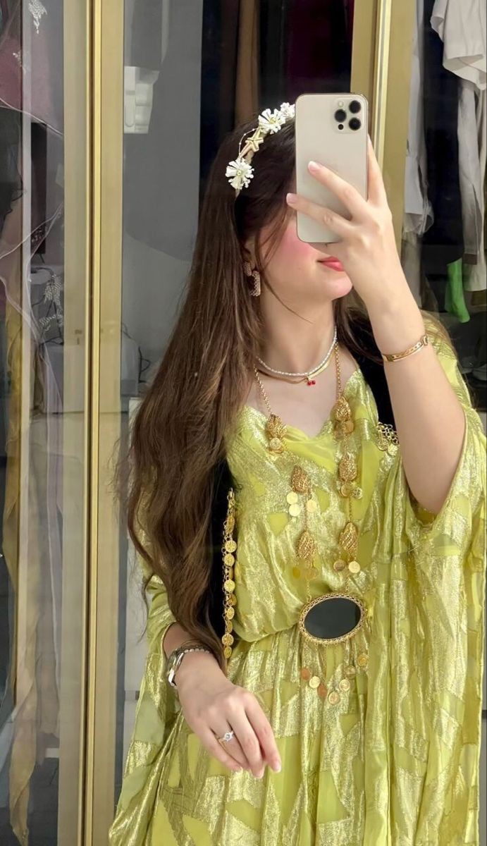 girl-photo-dp-doll